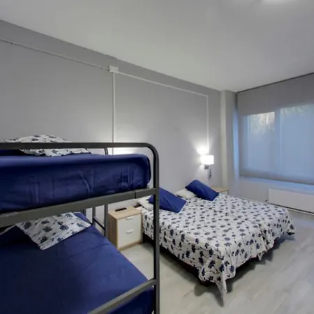 بيت شباب Residencia جاكا