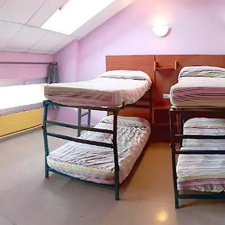 Residencia Hostel *