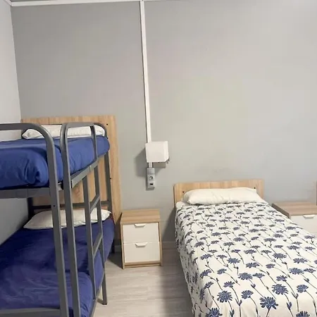 Residencia Hostel *