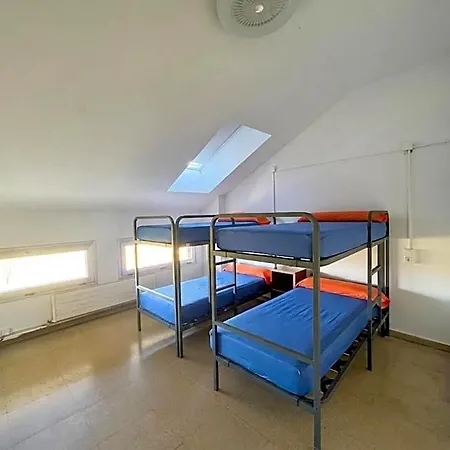 Residencia بيت شباب *
