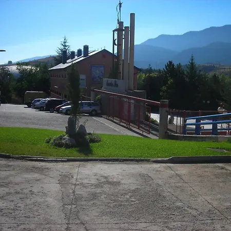 Residencia Hostel *